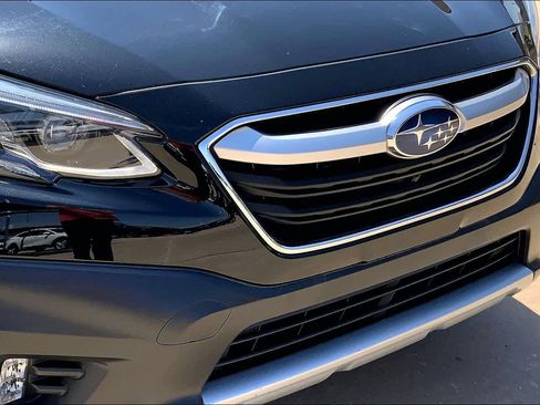 Used 2022 Subaru Outback Touring XT AWD/4WD image 28