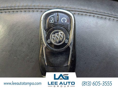 Used 2018 Buick Encore Essence FWD image 28