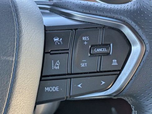 Used 2024 Lexus LX 600 F Sport image 23