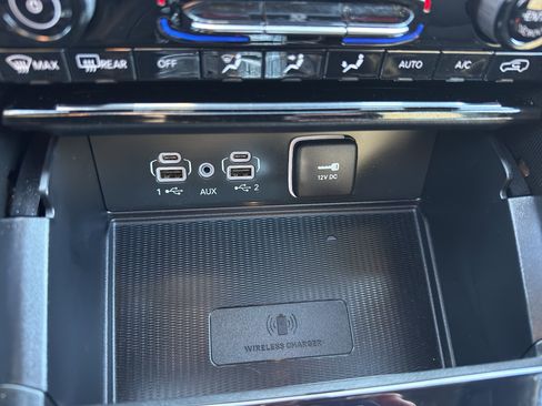 Used 2024 Jeep Grand Cherokee Laredo X w/ Luxury Tech Group I image 20