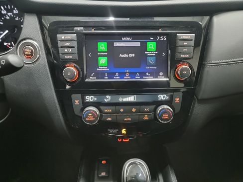 Used 2020 Nissan Rogue SL w/ Premium Package image 21