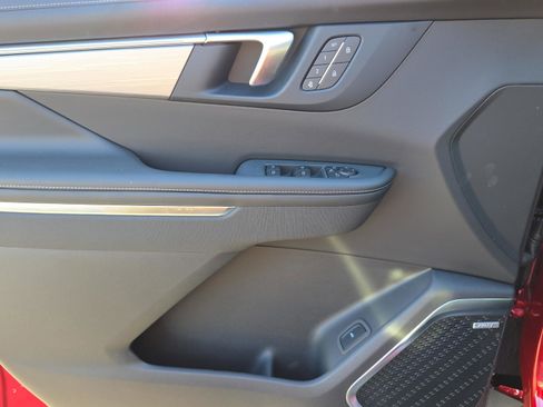 New 2026 Buick Enclave Preferred w/ Power Package image 23