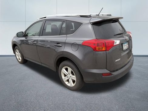 Used 2013 Toyota RAV4 XLE AWD/4WD image 6