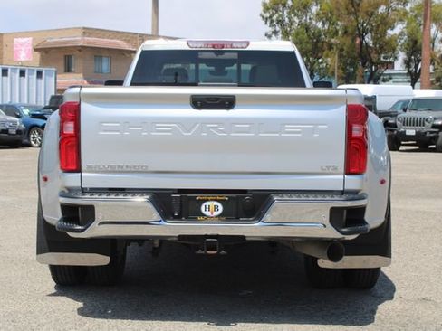 Used 2022 Chevrolet Silverado 3500 LTZ w/ LTZ Texas Edition AWD/4WD image 4