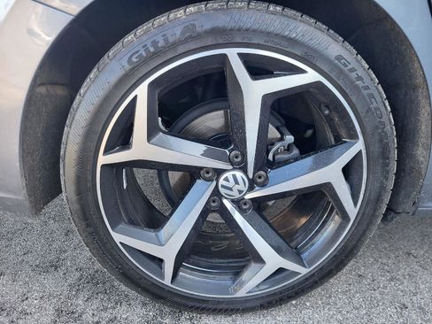 Used 2021 Volkswagen Passat 2.0T R-Line image 13