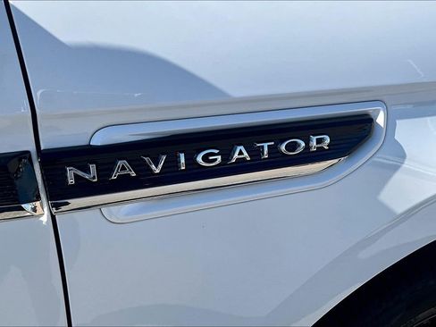 Used 2022 Lincoln Navigator Black Label image 33