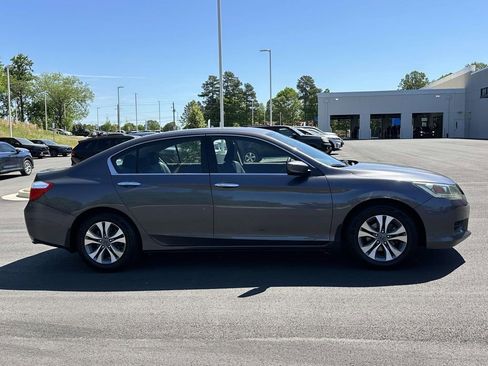 Used 2015 Honda Accord LX image 26