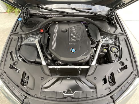 Certified 2023 BMW 540i w/ Executive Package image 32