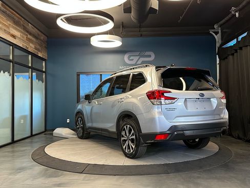 Used 2024 Subaru Forester Limited AWD/4WD image 5