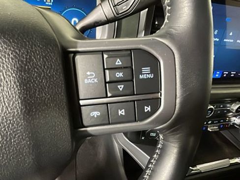 Used 2024 Ford F250 Lariat w/ Sport Appearance Package AWD/4WD image 17