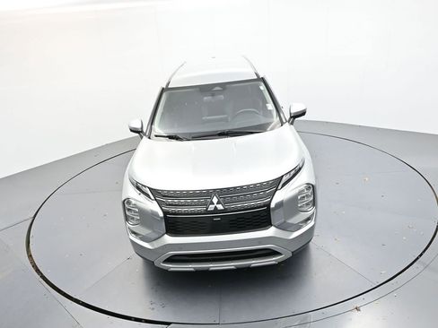Used 2022 Mitsubishi Outlander SE image 18