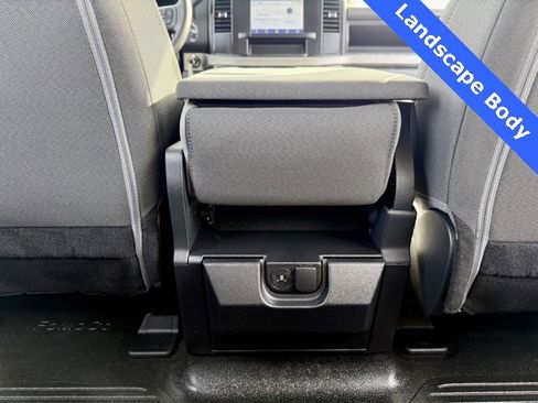 New 2025 Ford F550 4x4 Crew Cab Super Duty w/ XL Chrome Package image 21