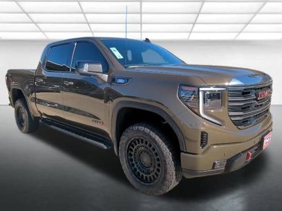 Used 2024 GMC Sierra 1500 AT4 w/ Technology Package