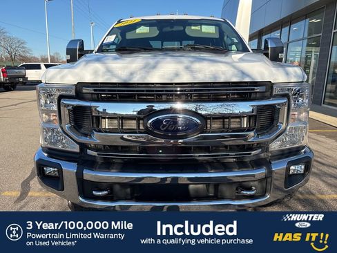 Used 2021 Ford F250 XLT w/ XLT Premium Package image 2