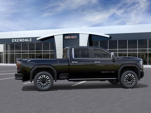 New 2026 GMC Sierra 2500 Denali Ultimate image 5