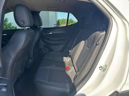 Used 2025 Buick Encore GX Preferred FWD image 38