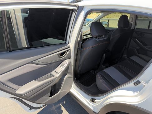 Used 2023 Subaru Crosstrek 2.0i Premium AWD/4WD image 13