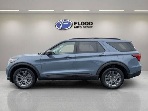 New 2026 Ford Explorer Active w/ Active Comfort Package image 4