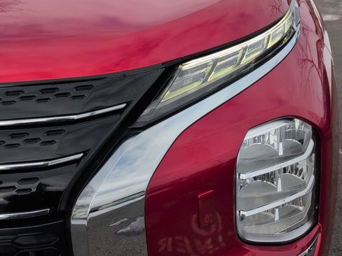 Used 2022 Mitsubishi Outlander ES image 11