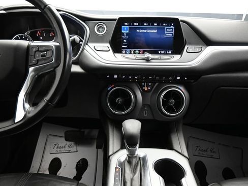 Used 2021 Chevrolet Blazer LT FWD image 16