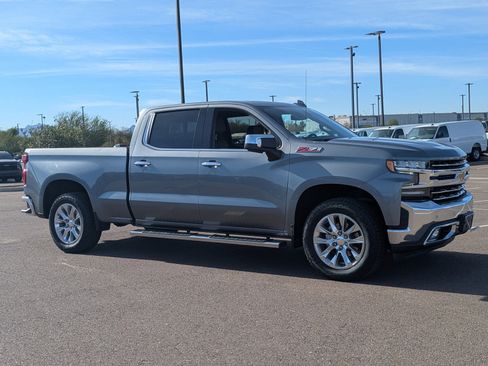 Certified 2021 Chevrolet Silverado 1500 LTZ w/ Z71 Off-Road Package image 8