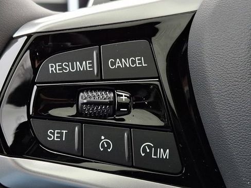 New 2026 BMW 330i Sedan w/ Premium Package image 18