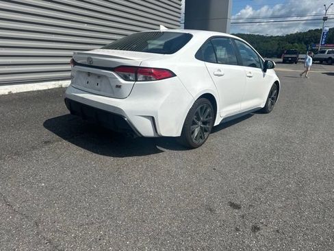 Used 2025 Toyota Corolla SE FWD image 5