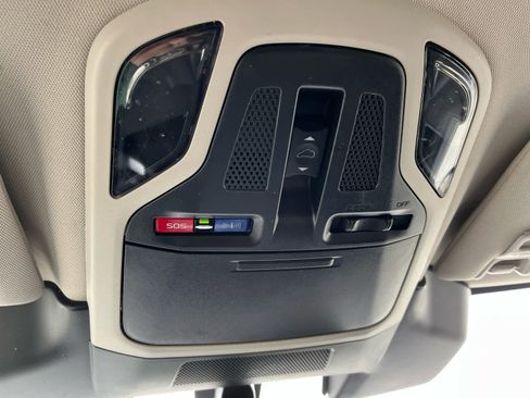 Used 2024 Subaru Outback Premium image 20