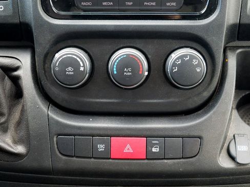 Used 2020 RAM ProMaster 1500 image 21