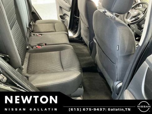 Used 2018 Nissan Rogue S FWD image 14