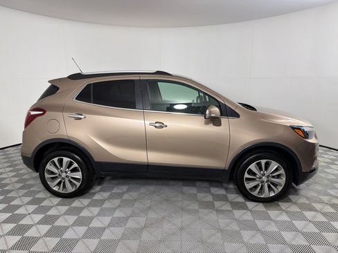 Used 2018 Buick Encore Preferred image 4