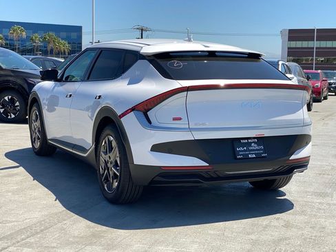 New 2026 Kia EV6 Light RWD image 7