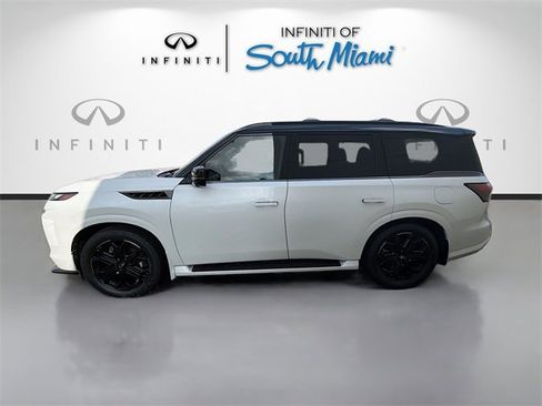 New 2026 INFINITI QX80 4WD image 4