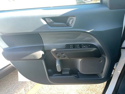 New 2026 Ford Maverick XL w/ 4K Tow Package image 18