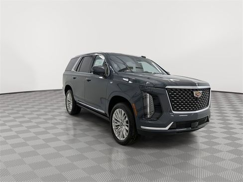New 2026 Cadillac Escalade Luxury image 13