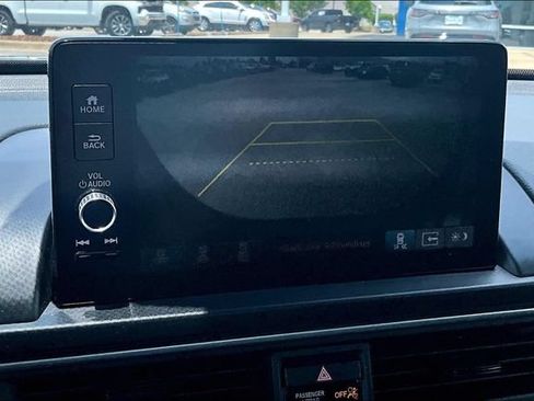 Used 2025 Honda Pilot EX-L image 13