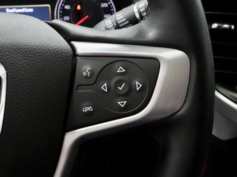 Used 2023 GMC Acadia SLT w/ LPO, Floor Liner Package image 32