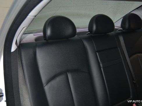 Used 2008 Mercedes-Benz E 350 Sport image 24