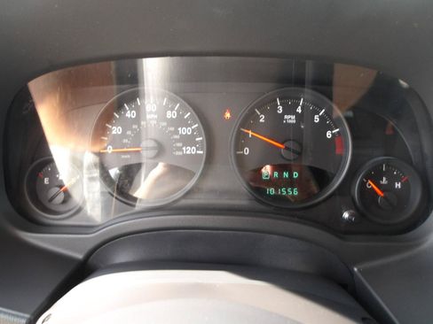 Used 2011 Jeep Patriot Latitude AWD/4WD image 21
