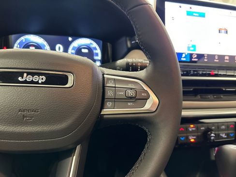 New 2026 Jeep Compass Limited w/ Sun, Sound & Navigation Group image 21