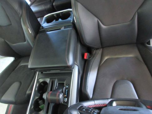 Used 2025 Ford F150 Raptor AWD/4WD image 14