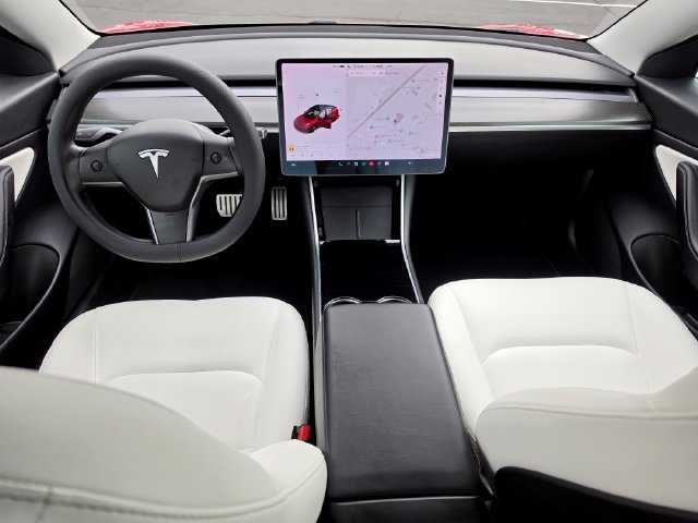 Used 2020 Tesla Model 3 Performance AWD/4WD image 2