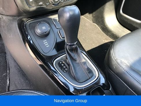 Used 2018 Jeep Compass Limited w/ Navigation Group AWD/4WD image 7