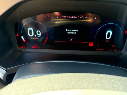 Used 2025 Ford Explorer Active image 32