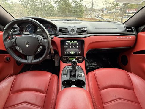 Used 2018 Maserati GranTurismo Sport image 22