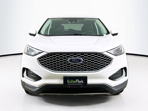 Used 2023 Ford Edge SEL image 2