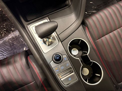 Used 2025 Genesis G70 3.3T Advanced image 19