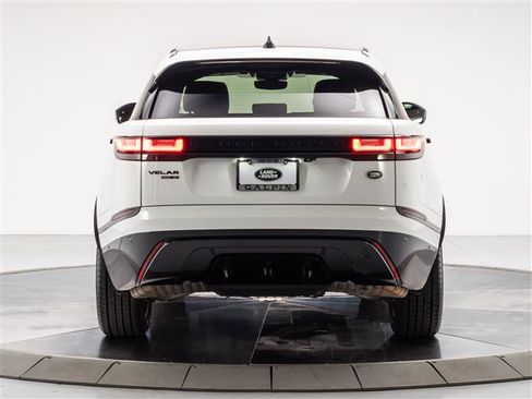 Used 2019 Land Rover Range Rover Velar R-Dynamic SE image 4