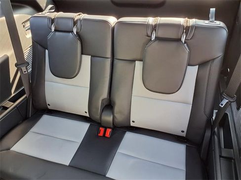 Certified 2023 Ford Explorer XLT w/ Equipment Group 202A image 9