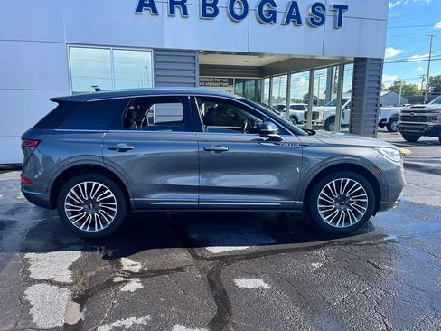 Used 2022 Lincoln Corsair Reserve w/ Equipment Group 201A AWD/4WD image 8